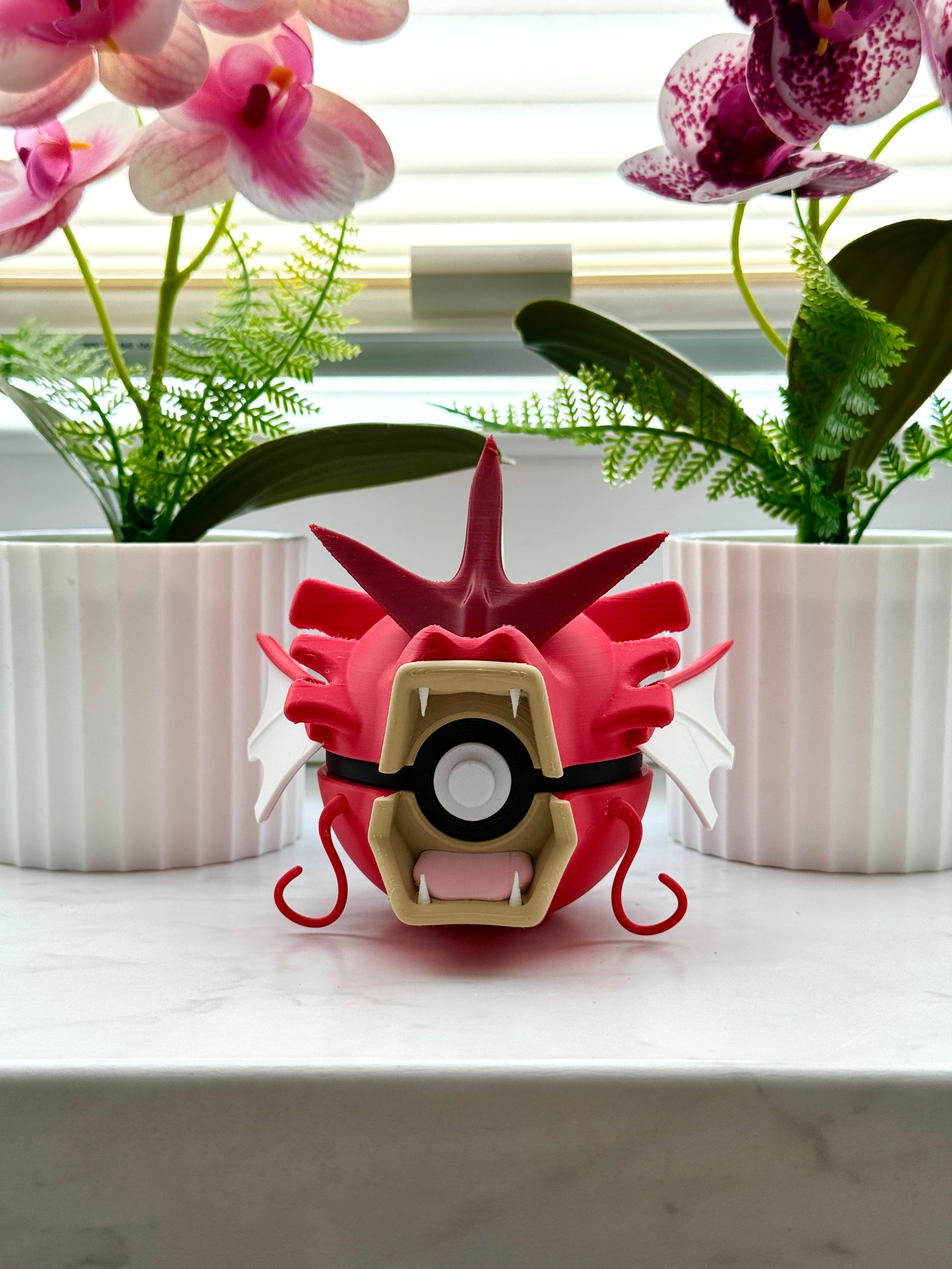 Garados / Shiny Garados Monsterball #130 | 3D-Druck Figur | Dekoratives Sammlerstück | Fan-Made