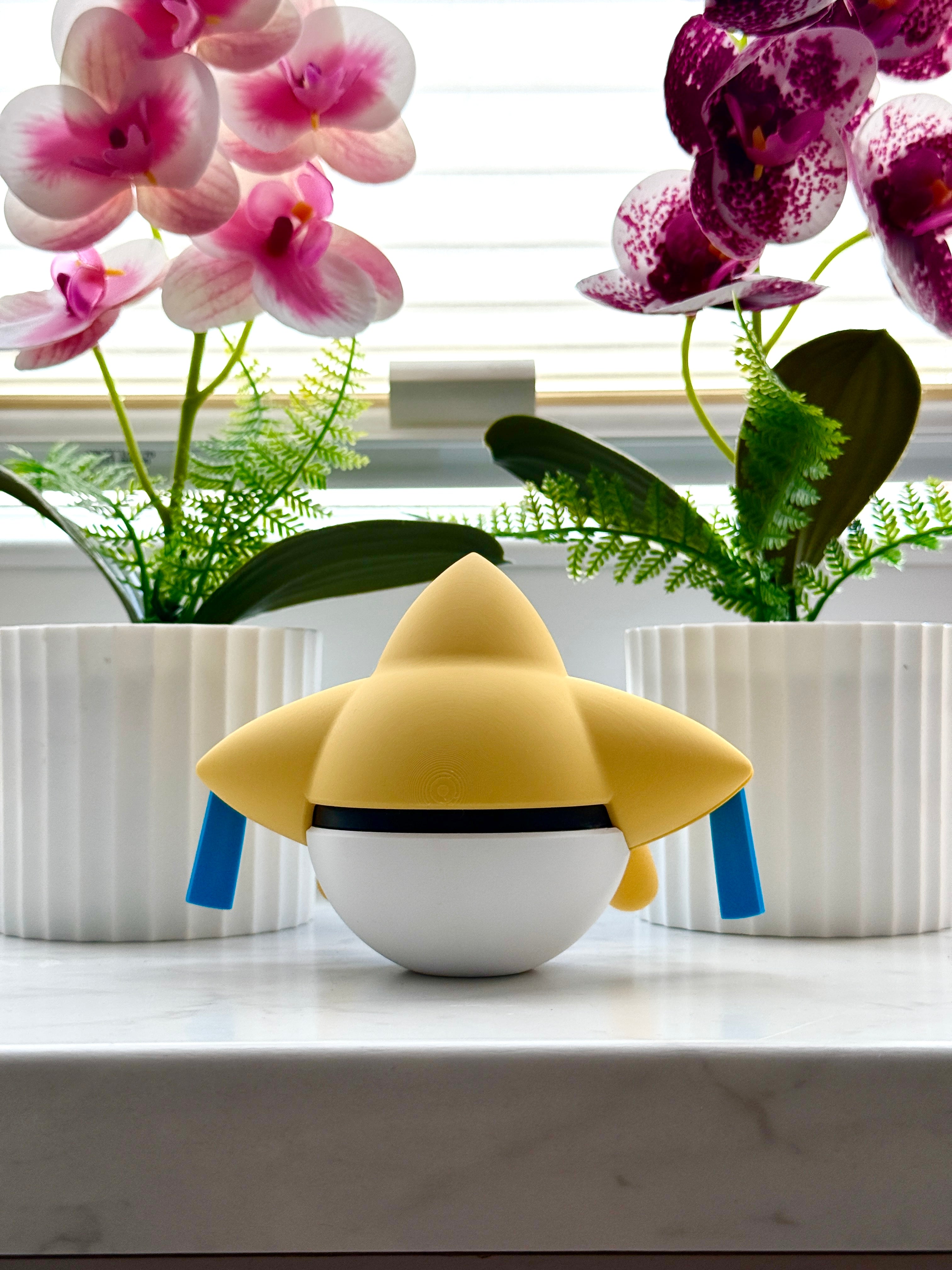 Jirachi Monsterball #385 | 3D-Druck Figur |Dekoratives Sammlerstück | Fan-Made