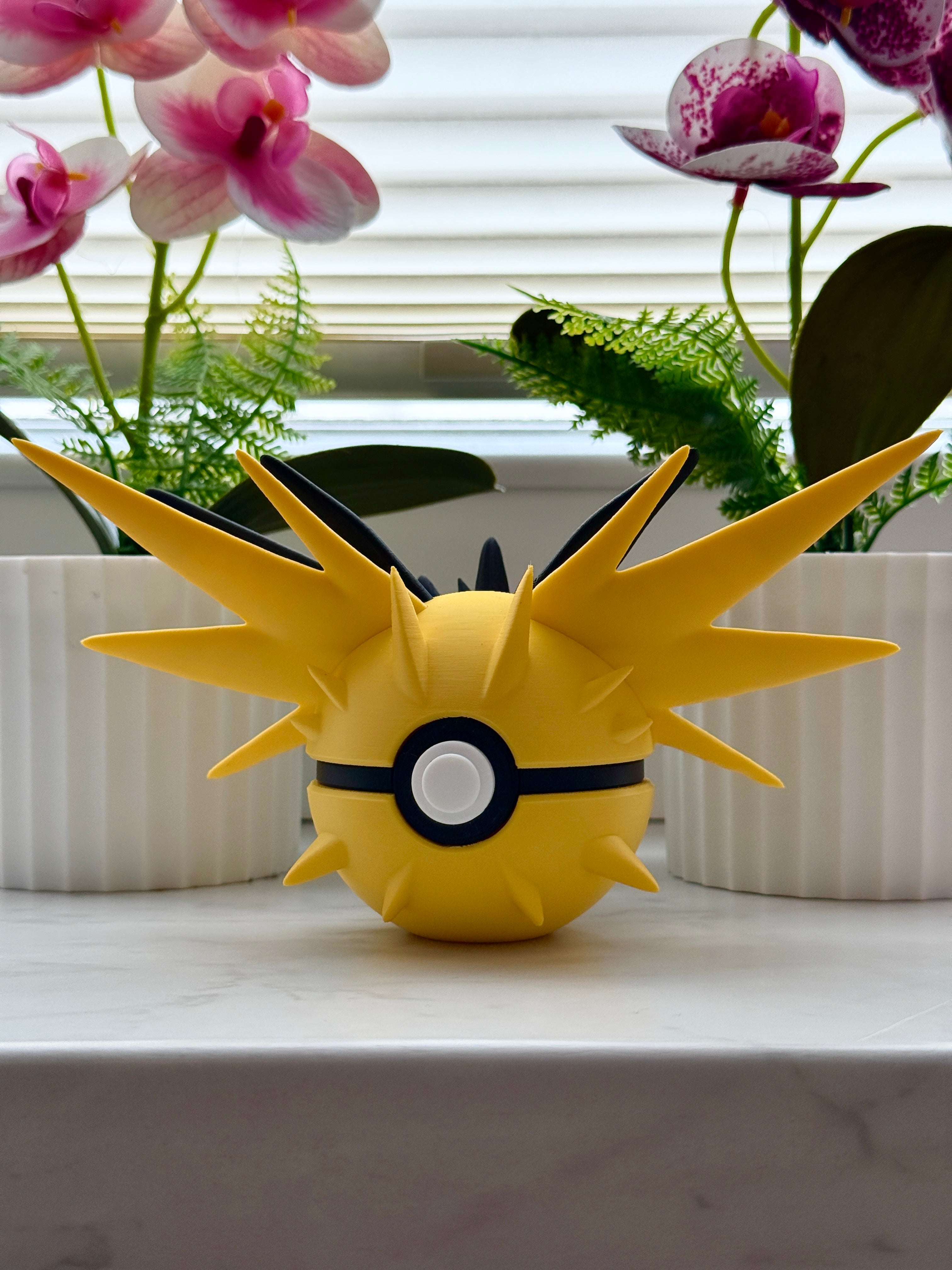 #145 - „Himmelsblitz“ OHNE Schnabel Monsterball